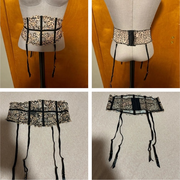 Victoria's Secret Lace Regular Size Garter Belts size XS/S - Picture 1 of 3